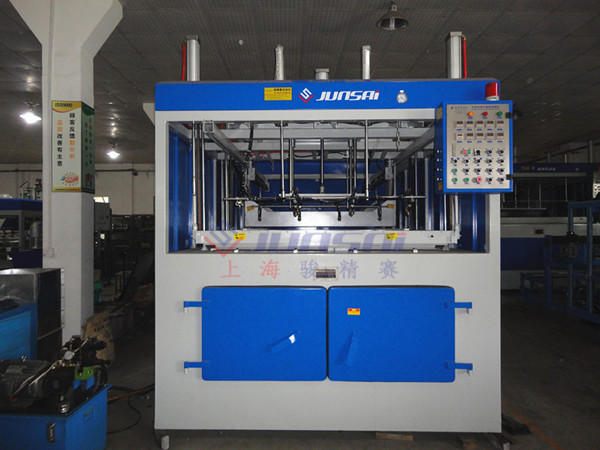 單頭厚片<a href=http://www.yglong.cn/ target=_blank class=infotextkey>吸塑機</a>1.jpg